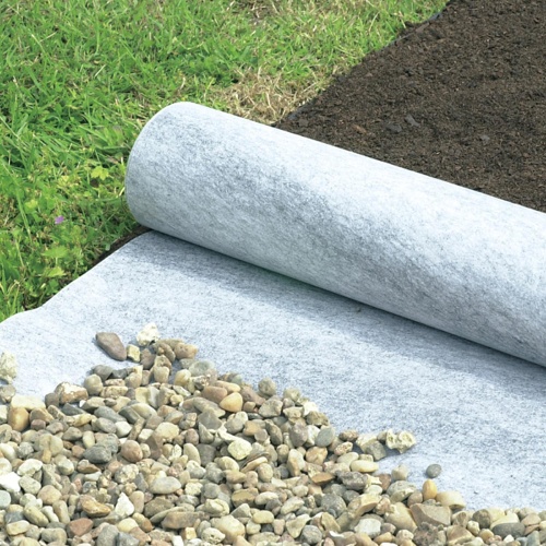 Геотекстиль, уход за растениями