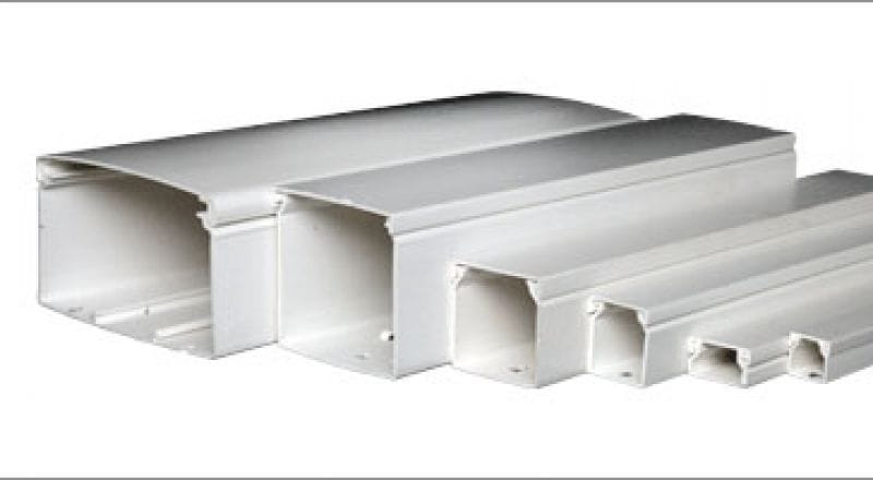 Кабель-канал 12х12 белый 2м, артикул УТ000049011