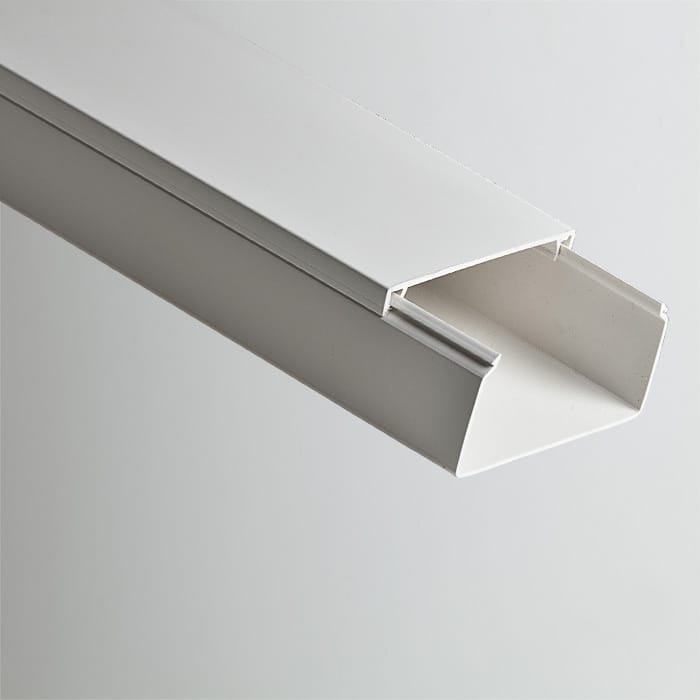 Кабель-канал 40х24 белый 2м, артикул УТ000036382